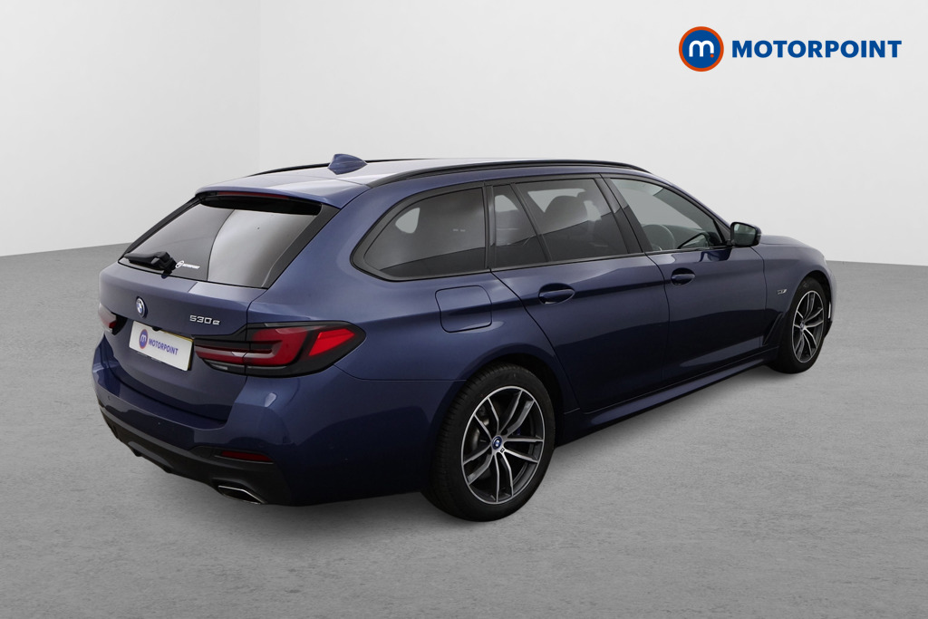 BMW 5 Series M Sport Automatic Petrol Plug-In Hybrid Estate - Stock Number (1543853) - Drivers side rear corner