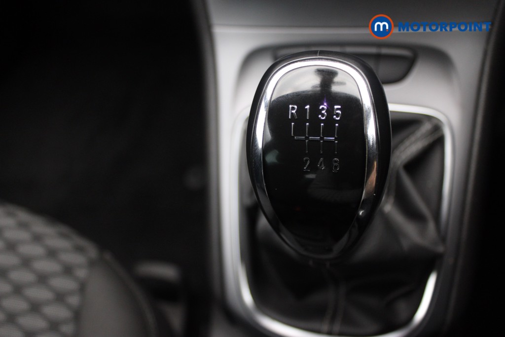 Vauxhall Astra SE Manual Petrol Hatchback - Stock Number (1544517) - 9th supplementary image