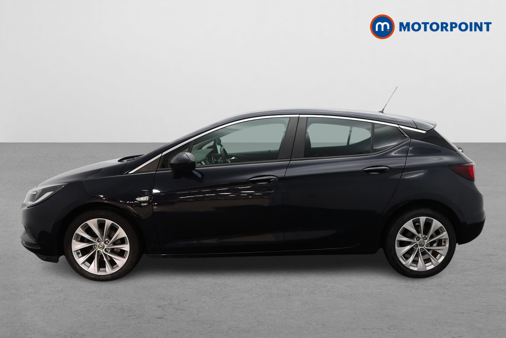 Vauxhall Astra SE Manual Petrol Hatchback - Stock Number (1544517) - Passenger side