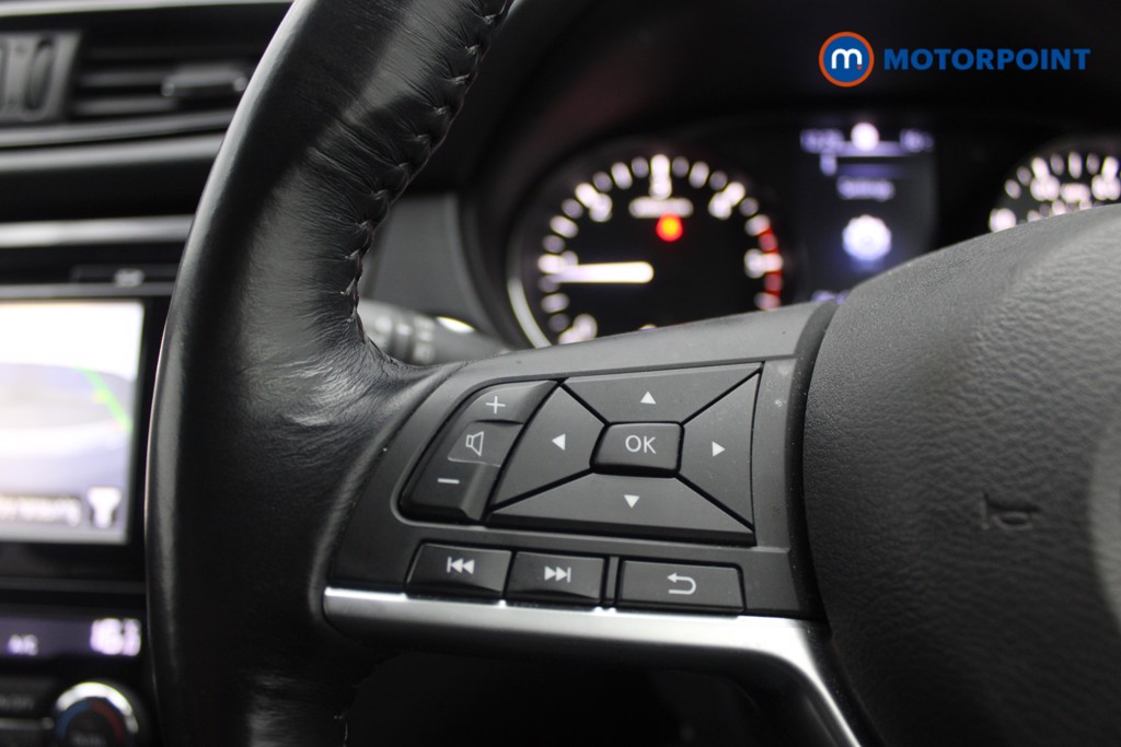 Nissan X-Trail N-Connecta Manual Diesel SUV - Stock Number (1544769) - 13th supplementary image