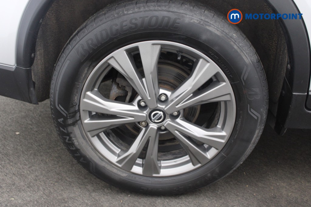 Nissan X-Trail N-Connecta Manual Diesel SUV - Stock Number (1544769) - 21st supplementary image