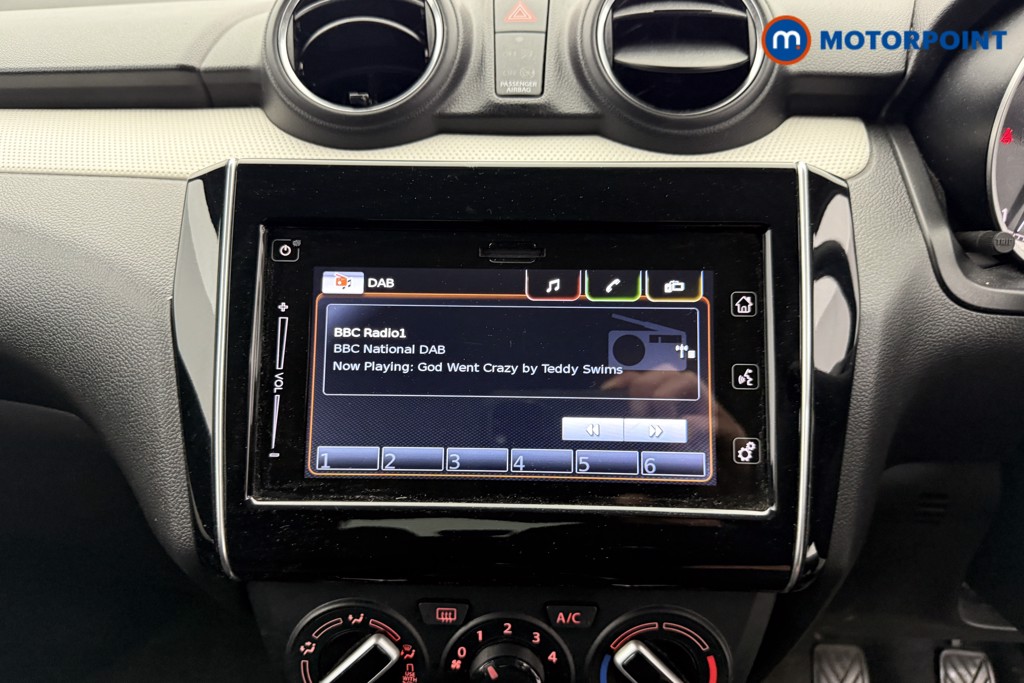 Suzuki Swift Sz-L Manual Petrol-Electric Hybrid Hatchback - Stock Number (1545334) - 5th supplementary image