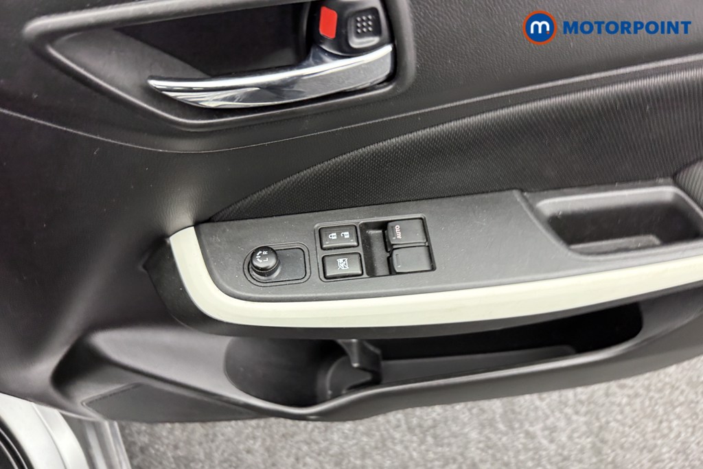 Suzuki Swift Sz-L Manual Petrol-Electric Hybrid Hatchback - Stock Number (1545334) - 13th supplementary image