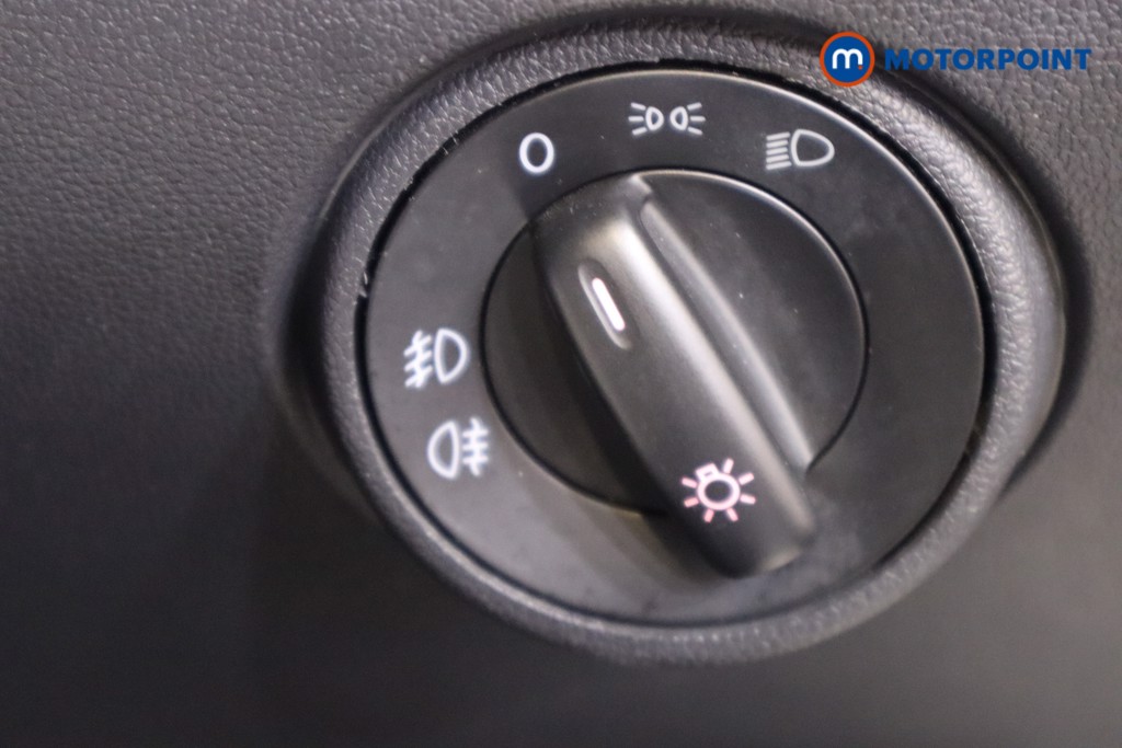 Volkswagen UP R-Line Manual Petrol Hatchback - Stock Number (1546376) - 14th supplementary image