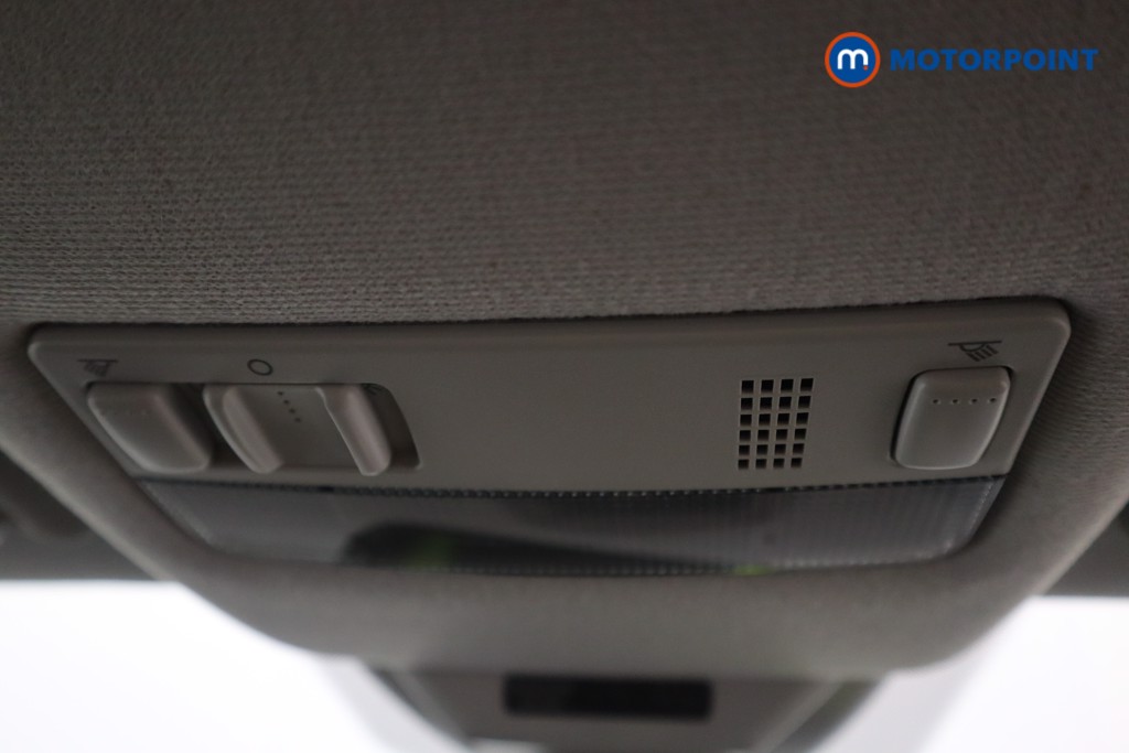 Volkswagen UP R-Line Manual Petrol Hatchback - Stock Number (1546376) - 22nd supplementary image