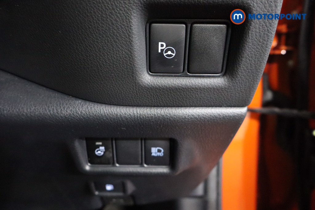 Toyota C-Hr Orange Edition Automatic Petrol-Electric Hybrid SUV - Stock Number (1547516) - 14th supplementary image
