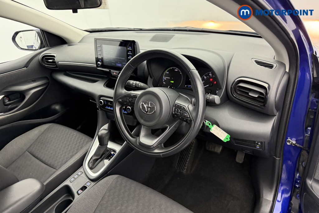 Toyota Yaris Icon Automatic Petrol-Electric Hybrid Hatchback - Stock Number (1547790) - 3rd supplementary image