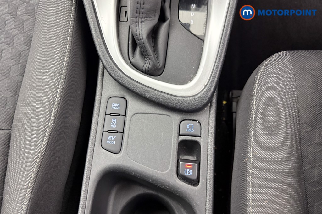 Toyota Yaris Icon Automatic Petrol-Electric Hybrid Hatchback - Stock Number (1547790) - 9th supplementary image