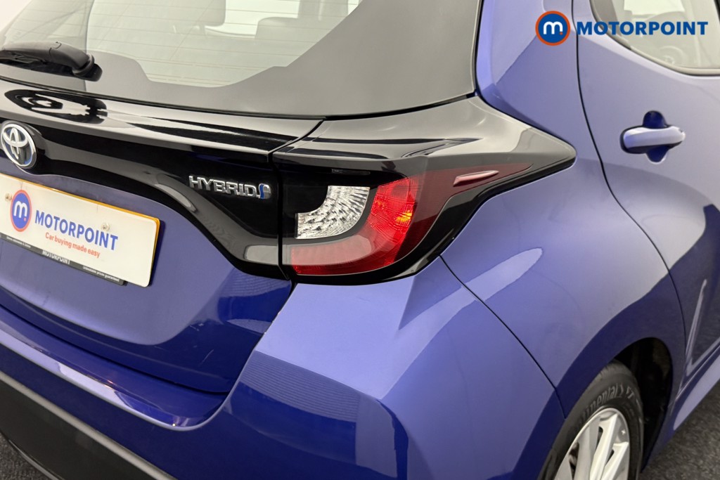 Toyota Yaris Icon Automatic Petrol-Electric Hybrid Hatchback - Stock Number (1547790) - 23rd supplementary image
