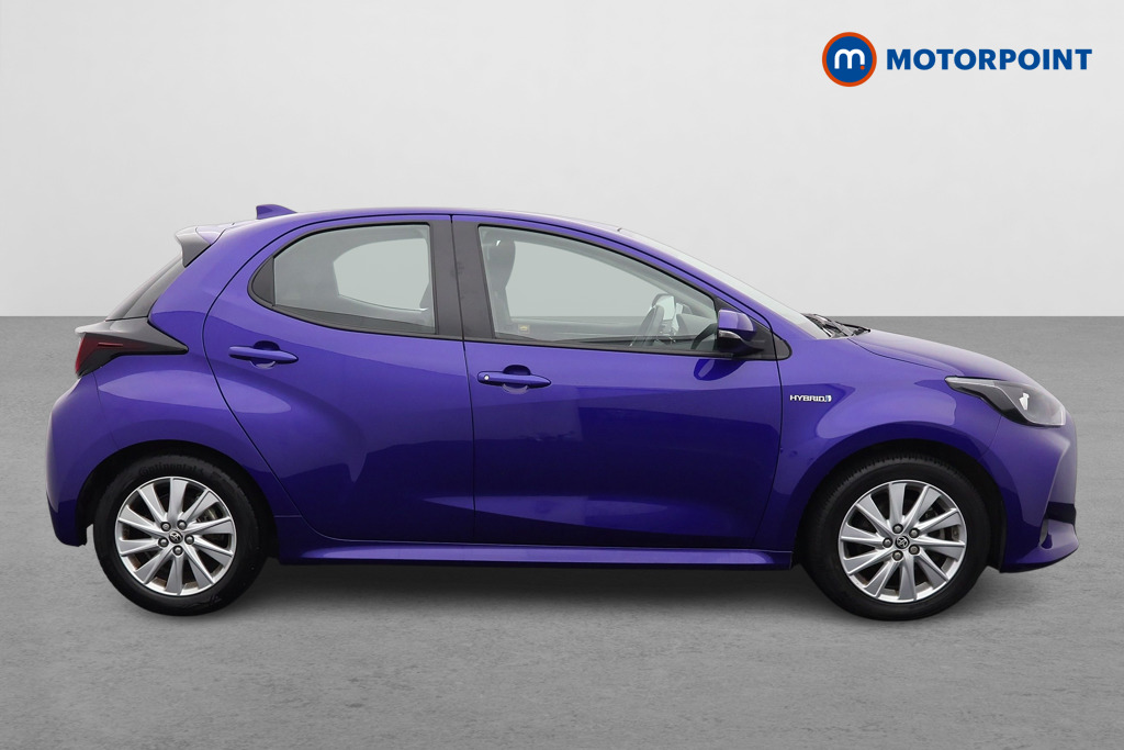 Toyota Yaris Icon Automatic Petrol-Electric Hybrid Hatchback - Stock Number (1547790) - Drivers side