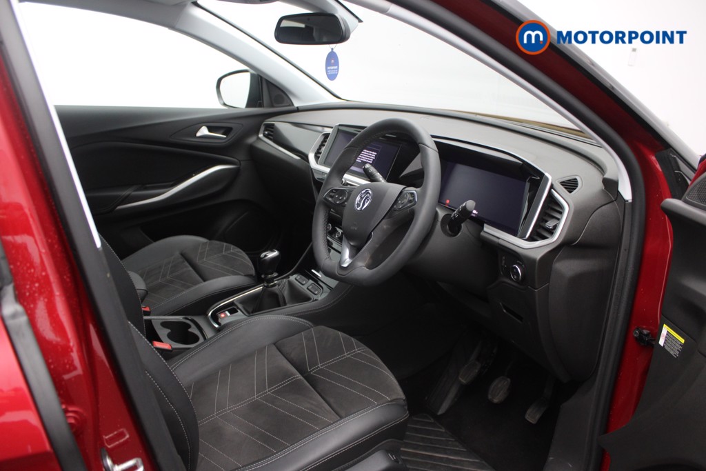 Vauxhall Grandland Ultimate Manual Petrol SUV - Stock Number (1547860) - 3rd supplementary image