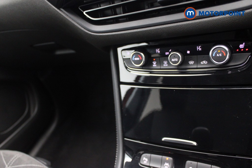 Vauxhall Grandland Ultimate Manual Petrol SUV - Stock Number (1547860) - 8th supplementary image