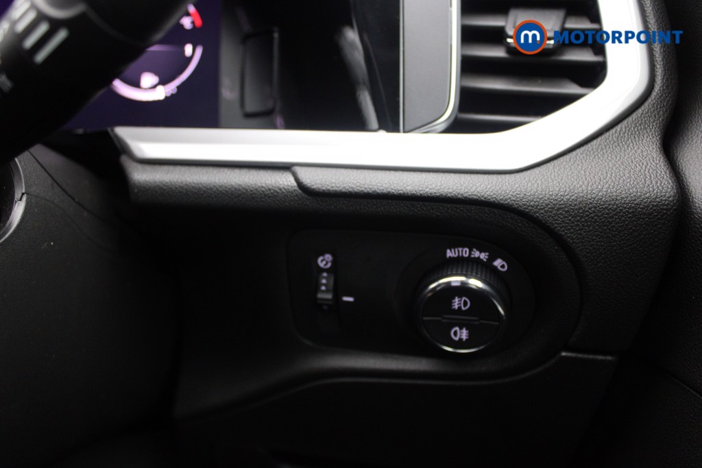Vauxhall Grandland Ultimate Manual Petrol SUV - Stock Number (1547860) - 14th supplementary image