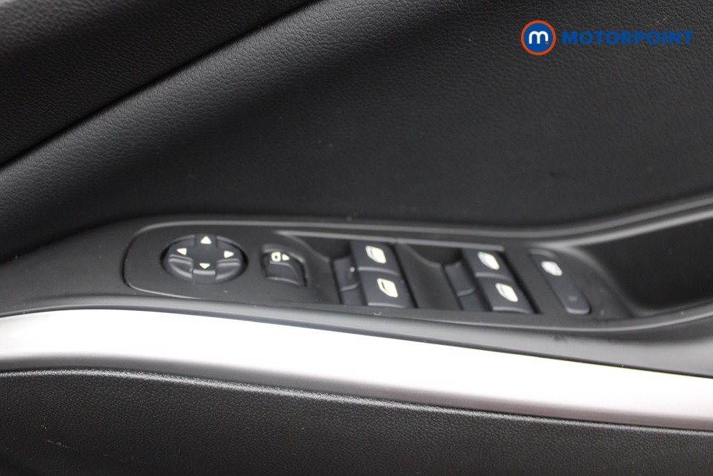 Vauxhall Grandland Ultimate Manual Petrol SUV - Stock Number (1547860) - 16th supplementary image