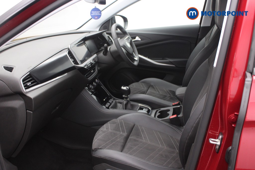 Vauxhall Grandland Ultimate Manual Petrol SUV - Stock Number (1547860) - 1st supplementary image