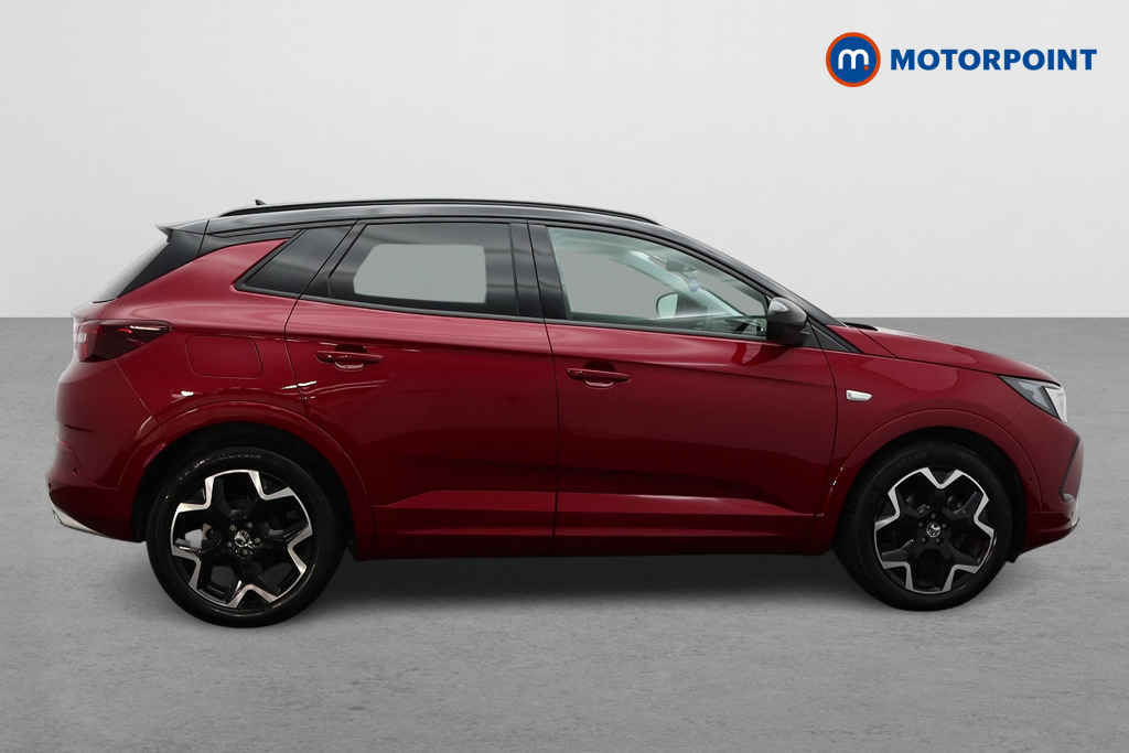 Vauxhall Grandland Ultimate Manual Petrol SUV - Stock Number (1547860) - Drivers side