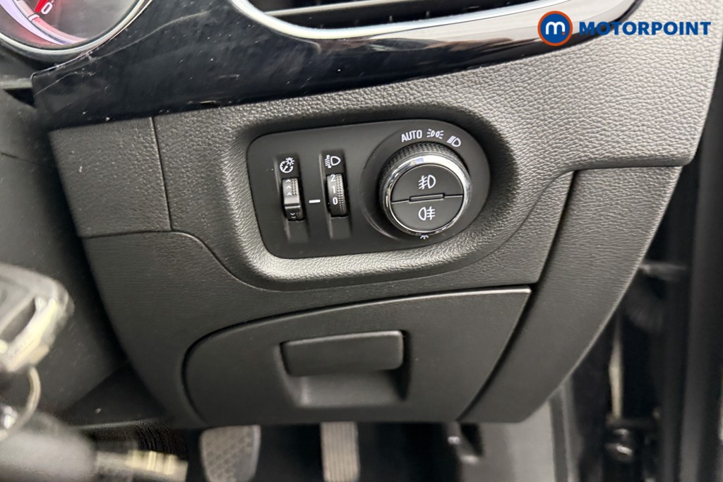 Vauxhall Astra Elite Nav Manual Petrol Hatchback - Stock Number (1548604) - 14th supplementary image