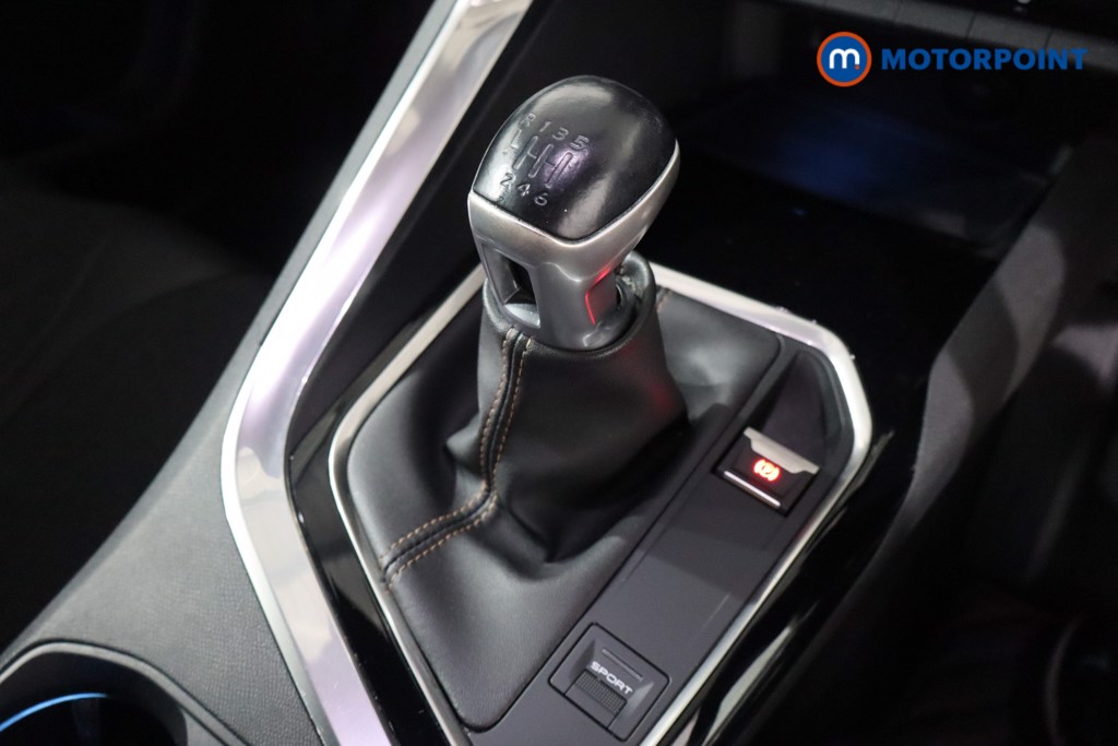 Peugeot 3008 Gt Line Manual Petrol SUV - Stock Number (1549297) - 14th supplementary image