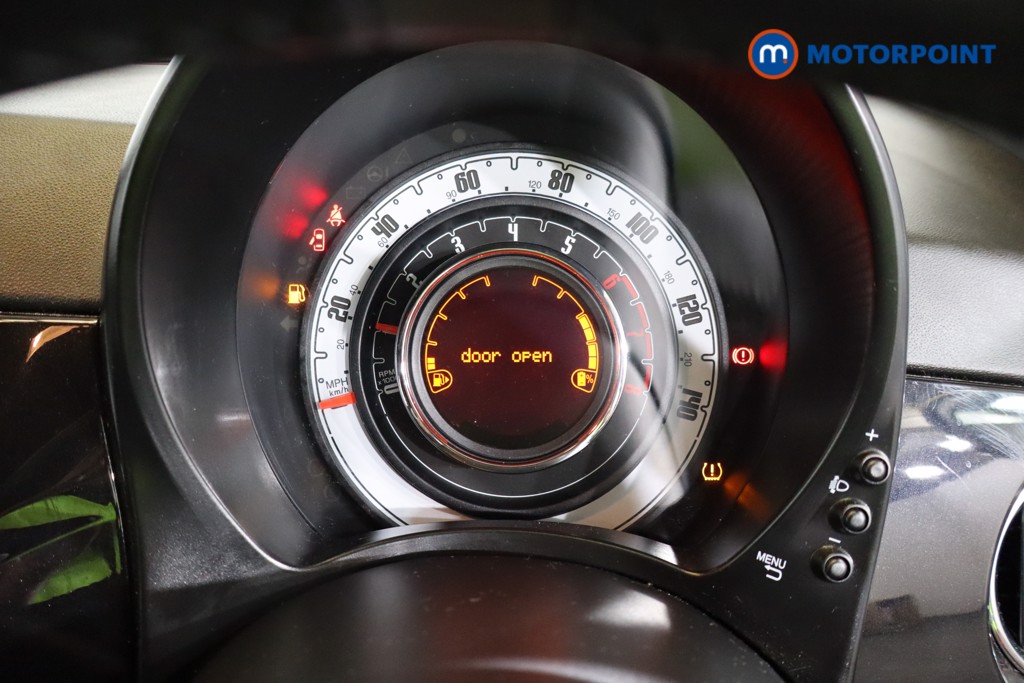 Fiat 500 Sport Manual Petrol-Electric Hybrid Hatchback - Stock Number (1549360) - 2nd supplementary image