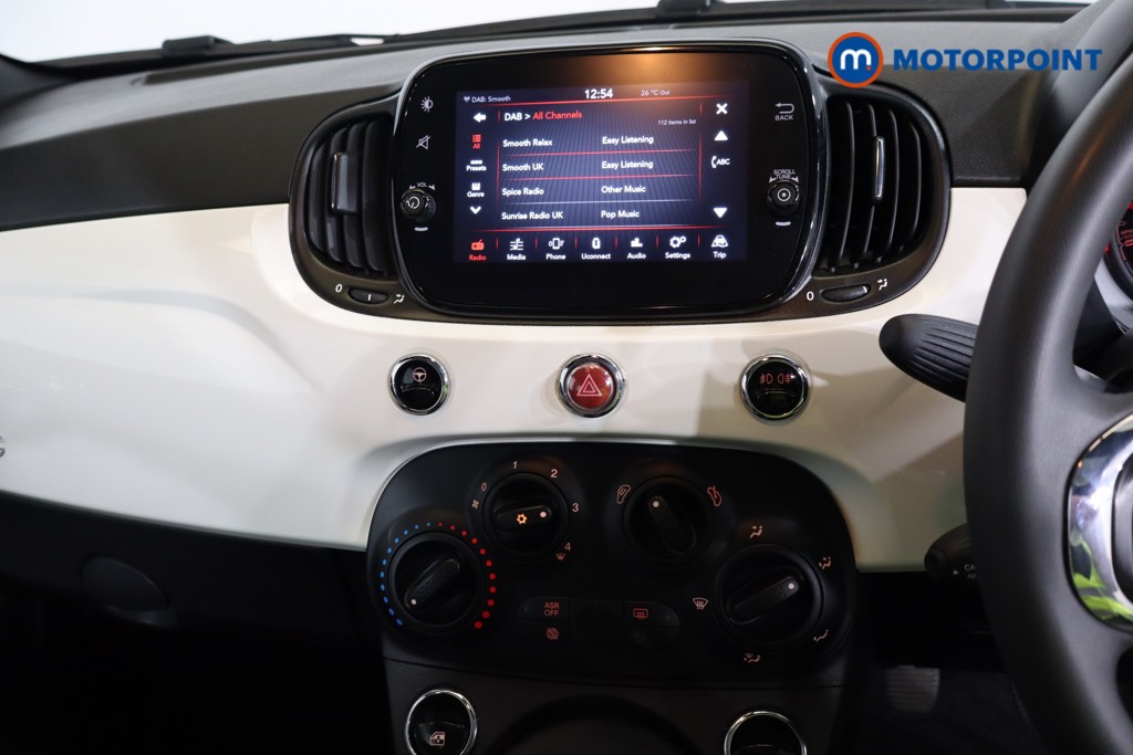 Fiat 500 Dolcevita Manual Petrol-Electric Hybrid Hatchback - Stock Number (1550414) - 3rd supplementary image