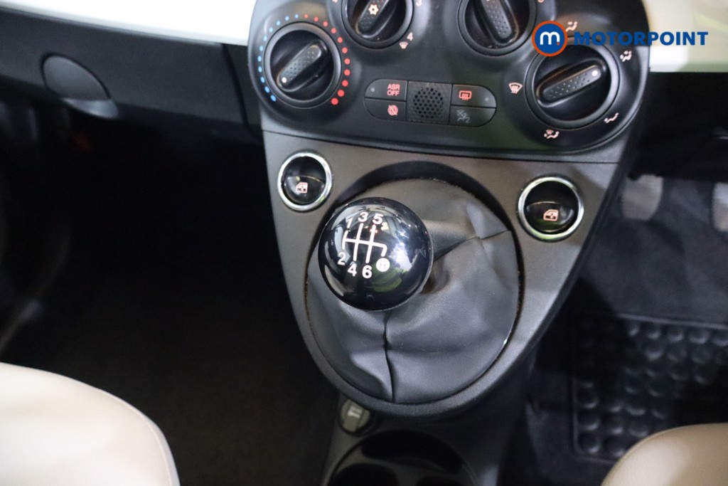 Fiat 500 Dolcevita Manual Petrol-Electric Hybrid Hatchback - Stock Number (1550414) - 8th supplementary image