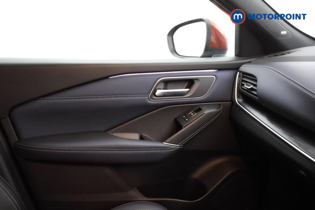 Nissan Qashqai Tekna Automatic Petrol-Electric Hybrid SUV - Stock Number (1550898) - 7th supplementary image