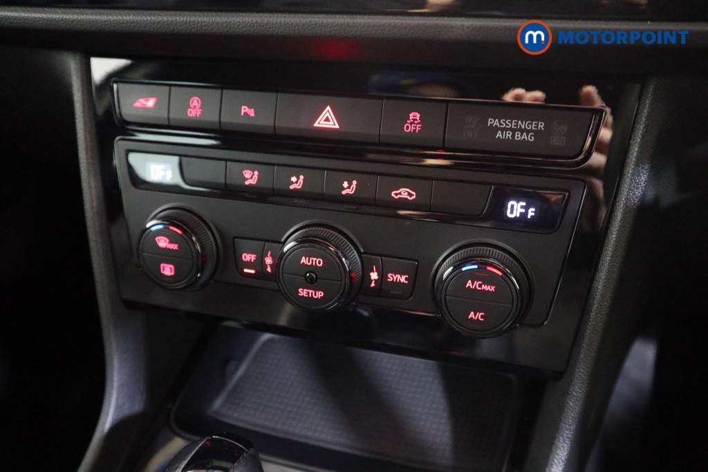 Seat Leon Cupra Automatic Petrol Hatchback - Stock Number (1550909) - 7th supplementary image