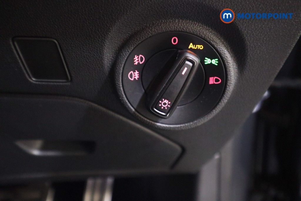 Seat Leon Cupra Automatic Petrol Hatchback - Stock Number (1550909) - 9th supplementary image