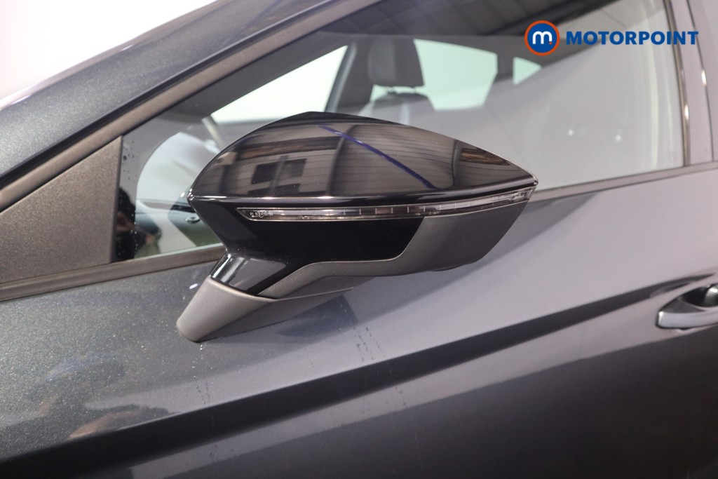 Seat Leon Cupra Automatic Petrol Hatchback - Stock Number (1550909) - 23rd supplementary image