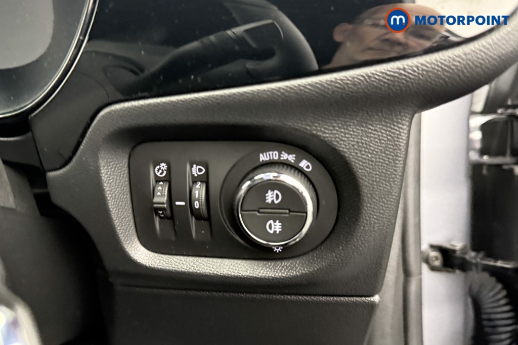 Vauxhall Corsa GS Manual Petrol Hatchback - Stock Number (1551392) - 15th supplementary image