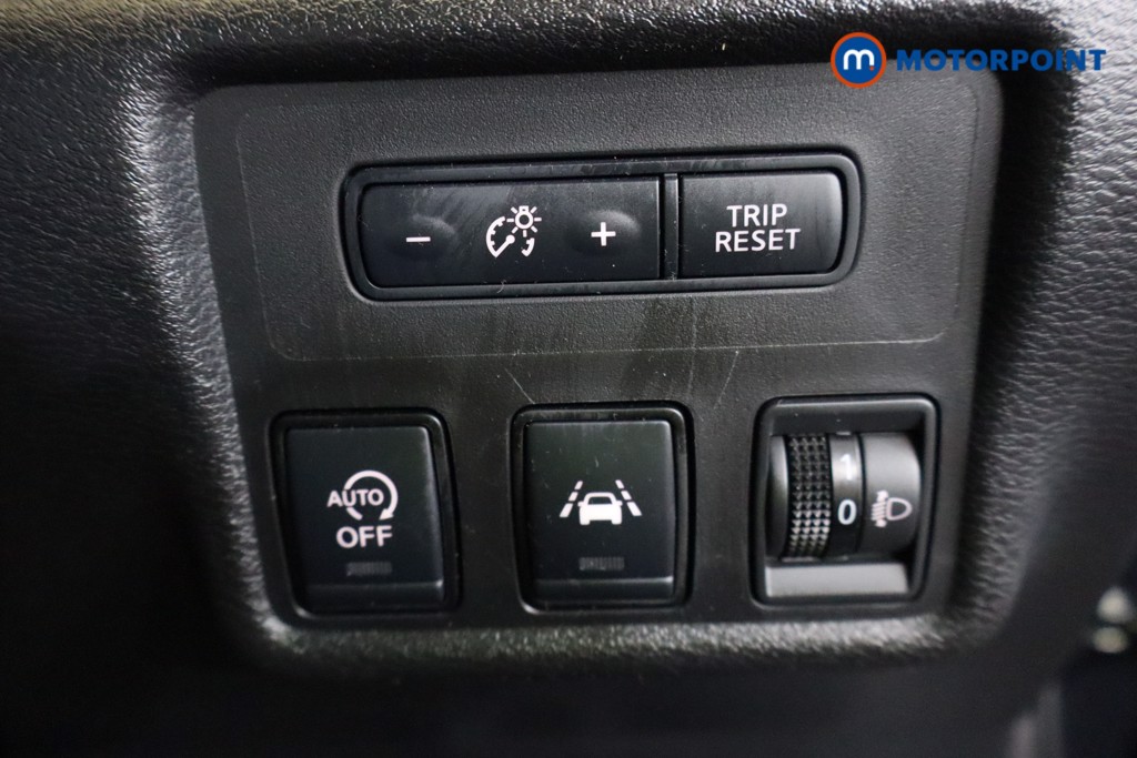 Nissan Micra N-Tec Manual Petrol Hatchback - Stock Number (1551735) - 12th supplementary image