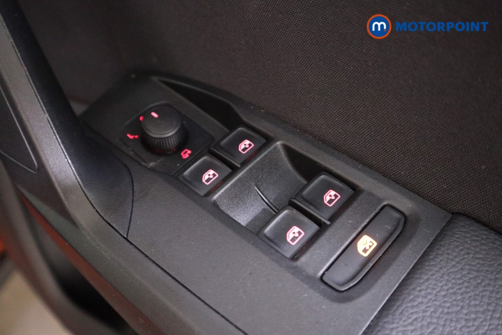 Seat Arona FR Manual Petrol SUV - Stock Number (1552210) - 11th supplementary image