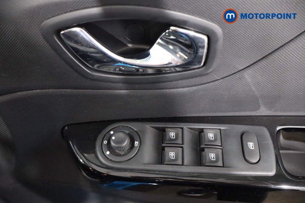 Renault Captur Dynamique S Nav Manual Diesel SUV - Stock Number (1552505) - 16th supplementary image