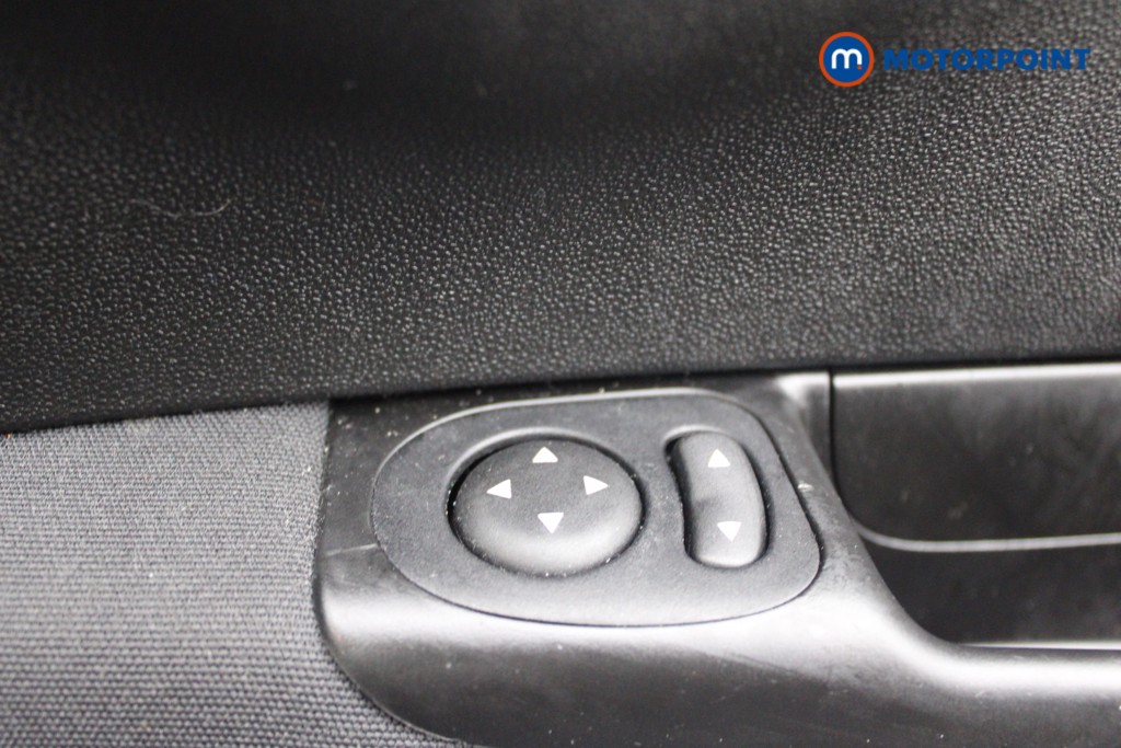 Fiat 500 1.0 Mild Hybrid 3Dr Manual Petrol-Electric Hybrid Hatchback - Stock Number (1552582) - 15th supplementary image