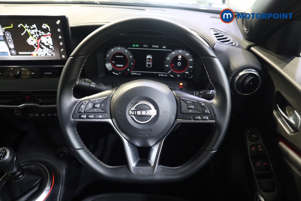Nissan Juke N-Connecta Manual Petrol SUV - Stock Number (1552733) - 2nd supplementary image