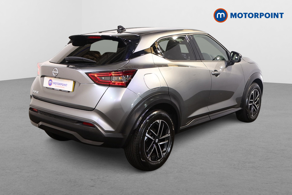 Nissan Juke N-Connecta Manual Petrol SUV - Stock Number (1552733) - Drivers side rear corner