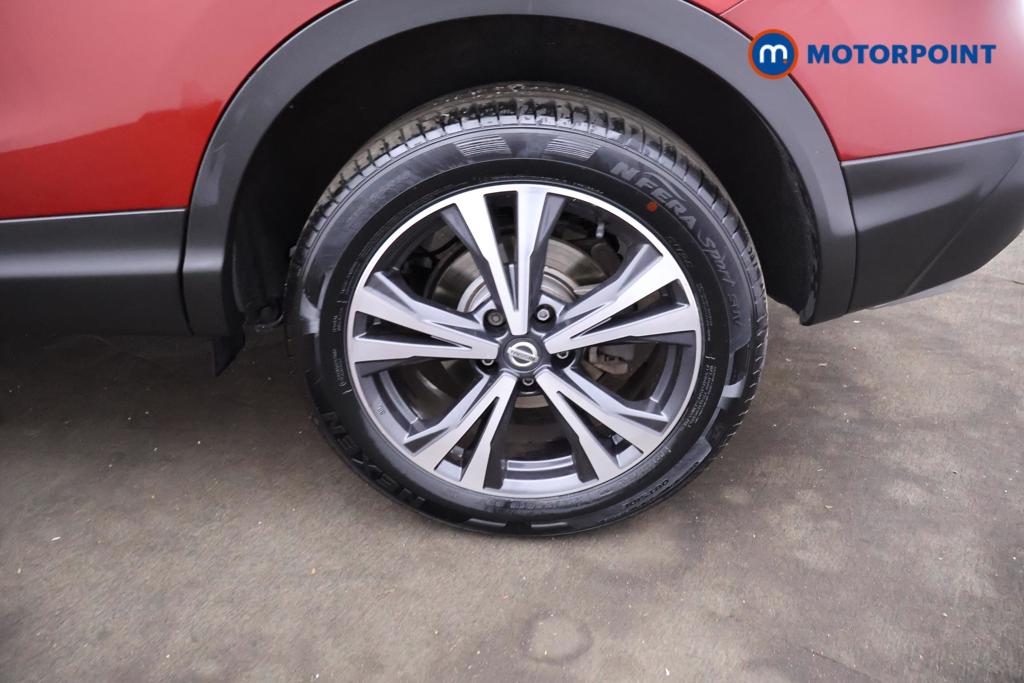 Nissan Qashqai N-Connecta Manual Diesel SUV - Stock Number (1553271) - 16th supplementary image