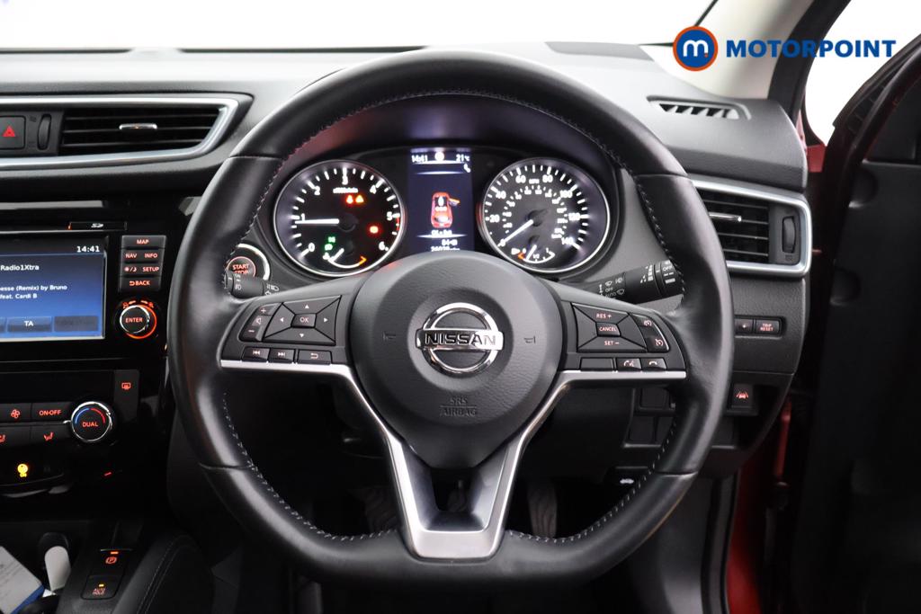 Nissan Qashqai N-Connecta Manual Diesel SUV - Stock Number (1553271) - 1st supplementary image
