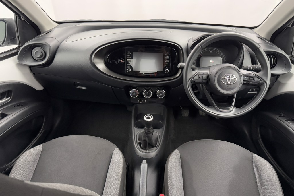 Toyota Aygo X Pure Manual Petrol Hatchback - Stock Number (1553348) - 2nd supplementary image