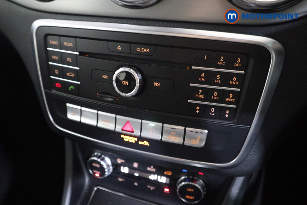 Mercedes-Benz GLA Amg Line Manual Petrol SUV - Stock Number (1553669) - 7th supplementary image
