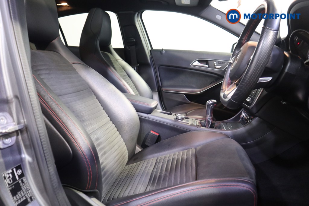 Mercedes-Benz GLA Amg Line Manual Petrol SUV - Stock Number (1553669) - 13th supplementary image
