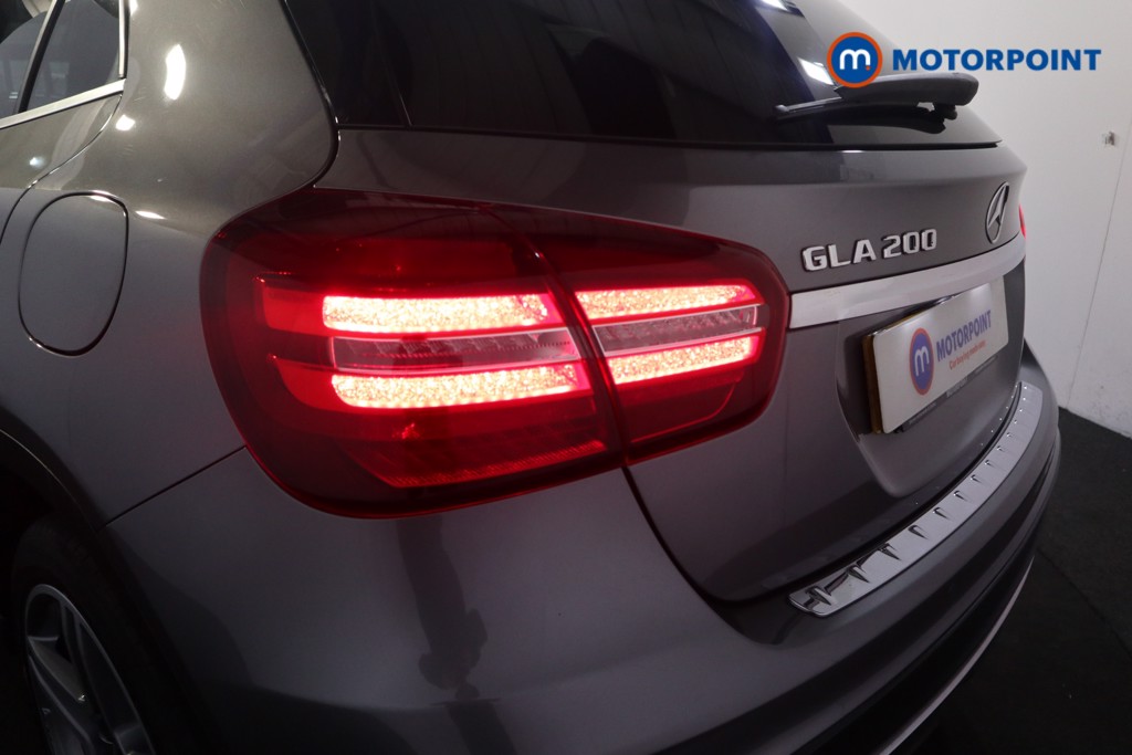 Mercedes-Benz GLA Amg Line Manual Petrol SUV - Stock Number (1553669) - 22nd supplementary image