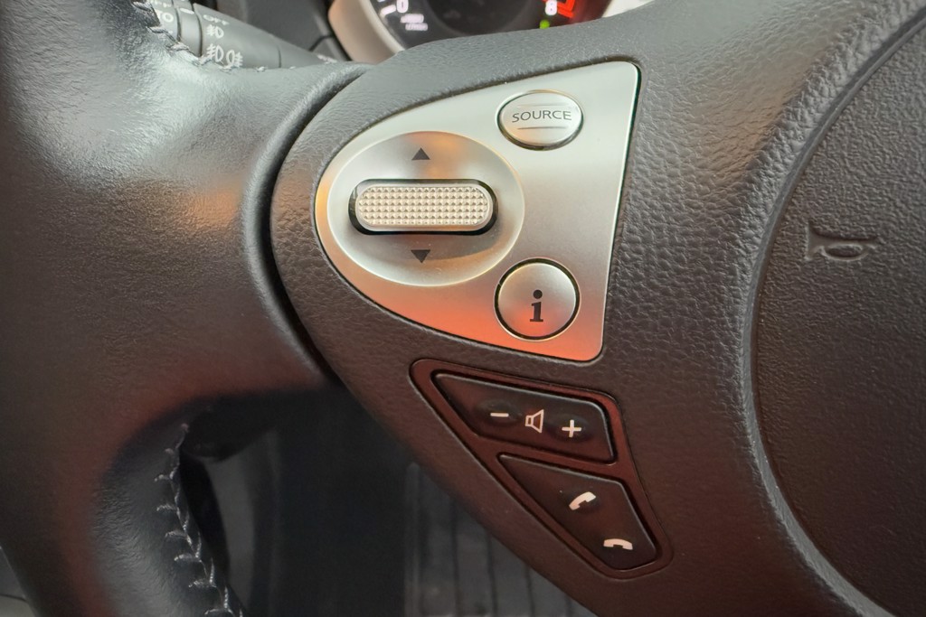 Nissan Juke Tekna Automatic Petrol SUV - Stock Number (1553711) - 4th supplementary image