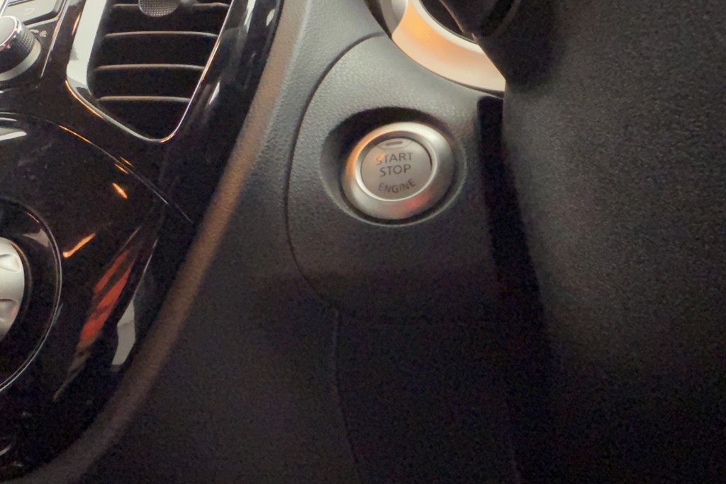 Nissan Juke Tekna Automatic Petrol SUV - Stock Number (1553711) - 13th supplementary image