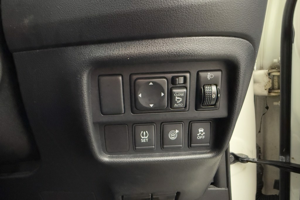 Nissan Juke Tekna Automatic Petrol SUV - Stock Number (1553711) - 14th supplementary image