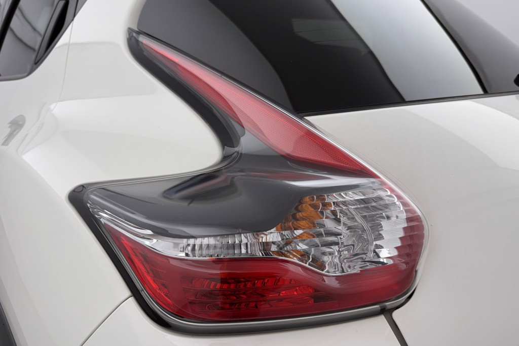 Nissan Juke Tekna Automatic Petrol SUV - Stock Number (1553711) - 23rd supplementary image
