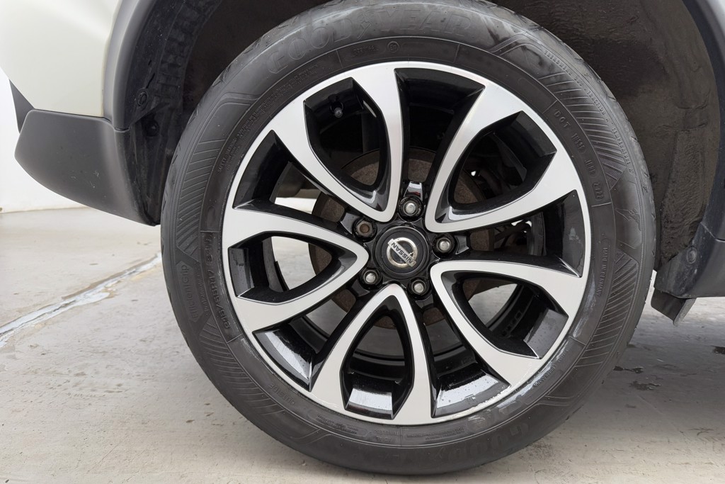Nissan Juke Tekna Automatic Petrol SUV - Stock Number (1553711) - 27th supplementary image