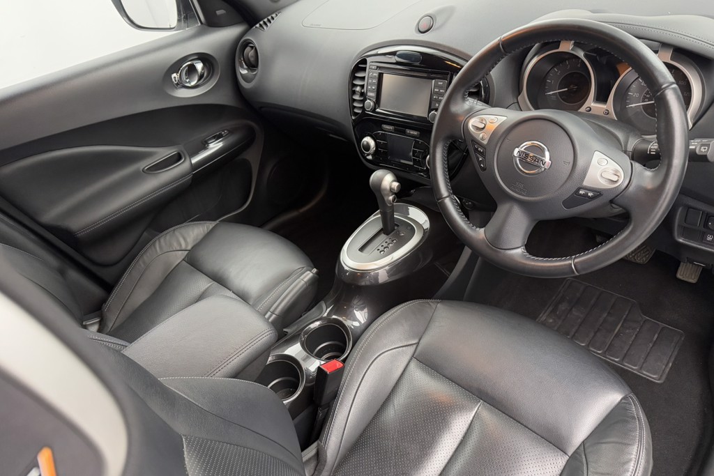 Nissan Juke Tekna Automatic Petrol SUV - Stock Number (1553711) - 1st supplementary image