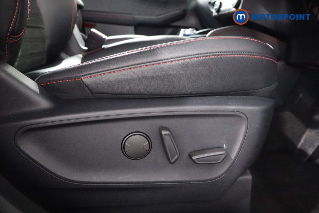 Ford Kuga St-Line Edition Automatic Diesel SUV - Stock Number (1553817) - 18th supplementary image