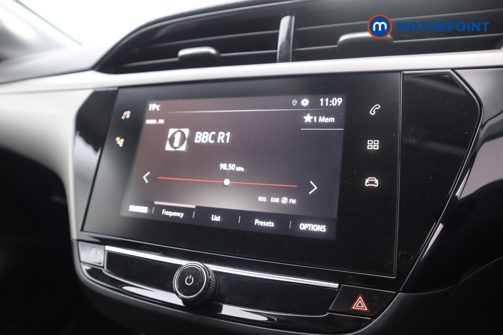 Vauxhall Corsa Se Edition Manual Petrol Hatchback - Stock Number (1554034) - 3rd supplementary image